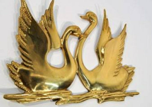 Brass Love Swan Pair – Romantic Decorative Showpiece