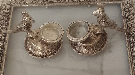 Parrot Deepak with Plate – Decorative Metal Plate with Lamp (15 Inch)