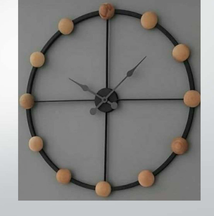 Wooden Circle Wall Clock