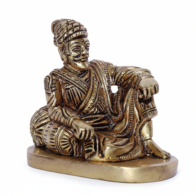 Brass Shivaji Maharaj statue