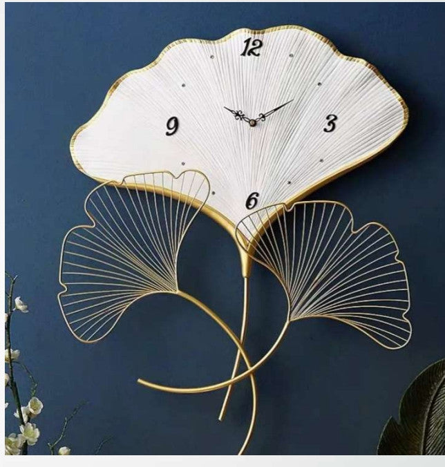 Three Leaf Wall Clock