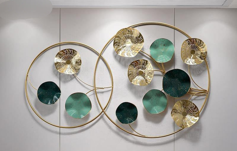 Metal Floral Shape Wall Decor With Frame