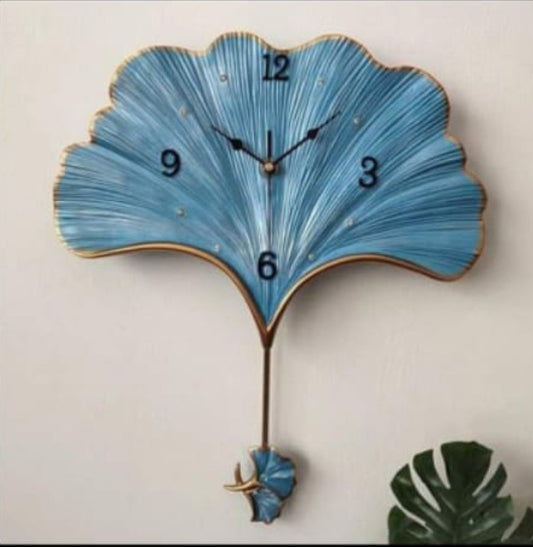 Designer Metal Leaf Shape Wall Watch