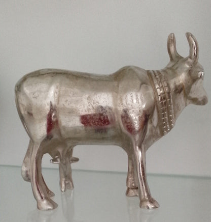 Elegant Kamdhenu & Calf Statue for Home Décor