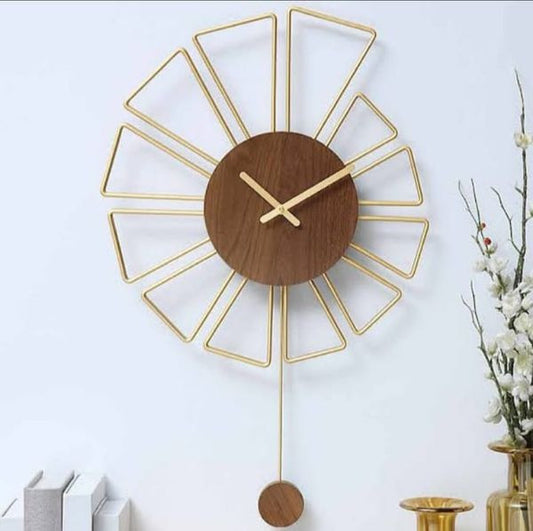 Metal Elegant Design Wall Watch