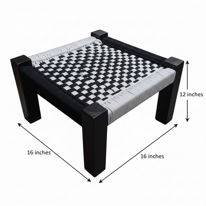 Pet step with black and white woven design, dimensions labeled on a white background