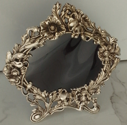 German Silver Decorative Photo Frame – 10x9 Inch | Religious Design