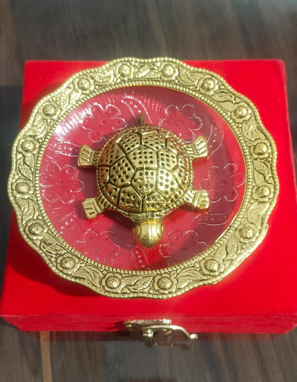 Metal Feng Shui Tortoise on Plate with Luxury Bellbet (3 × 5.5 Inch)