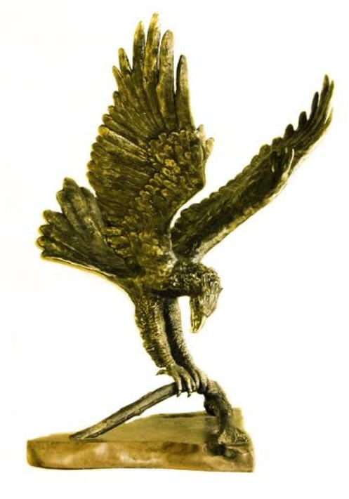 Brass Flying Eagle Showpiece – Antique Finish